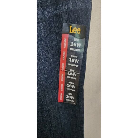 Lee Women's Sculpting Slim Fit Mid Rise Jeans Size 16W - Picture 5 of 7